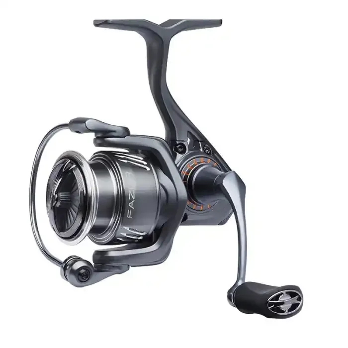 Spinnrolle Savage Gear Fazor